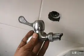 水龙头断在墙壁里怎么办？不用花钱请维修师傅，教你妙招自己搞定图片