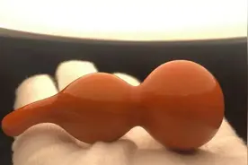 盘了6年的歪脖儿葫芦，亮得能照镜子！为了它，他前后花了2800元图片