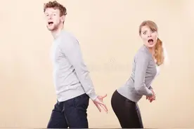 大便总拉不干净？医生：肠道可能出问题了，3招学会便便“看诊”图片