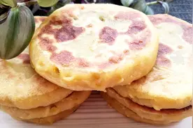 超级好吃的柿子饼，甜甜滑滑黏黏香香，营养丰富做法简单快试吧