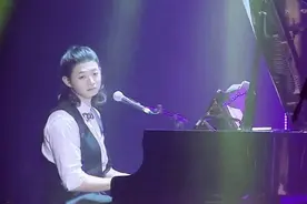 霍尊父亲遭打脸，陈露放出聊天记录，霍尊婚姻观扭曲或与家人有关图片