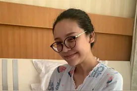 青岛四岁女孩病逝后捐献器官连救五个家庭，七夕节那天，妈妈诞下新生命……图片