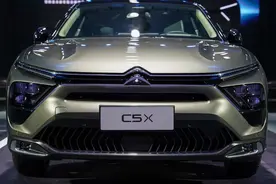 入门配全景天窗，全系爱信8AT，雪铁龙凡尔赛会受国人待见吗？图片