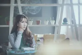 小说：阔少为追求女神，要和小伙单挑，却被战神的他一招打残图片