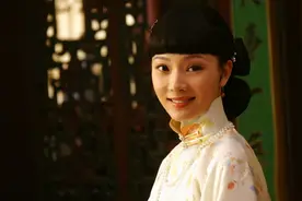 “铁梨花”陈数：拒绝富豪5次求婚嫁2婚钢琴家，如今她过得怎样图片