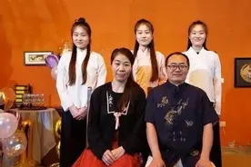 「三胞胎」佟年、佟月、佟天18岁生日派对&成人礼——及笄礼图片