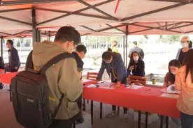 新疆62所高校学生10日起陆续返校入学图片