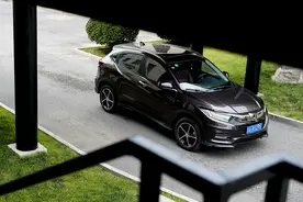 如此博天下——广汽本田缤智试驾图片