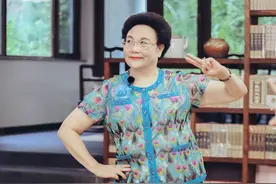 看完陈松伶婆媳相处细节，才明白伊能静遇见秦昊妈，实乃三生有幸图片