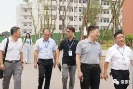 好消息！南康中学（北校区）与赣南师范大学达成合作意向图片