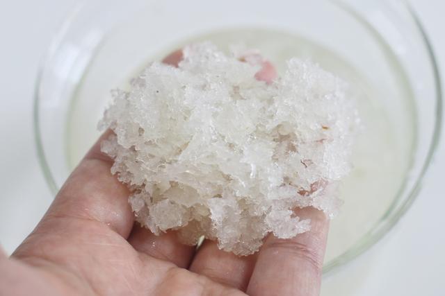 燕窝正常炖多长时间可以食用 2026年燕窝正常炖多久时间