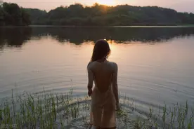 结婚多年之后，她对我说：我发现我开始喜欢上你了图片