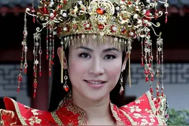 王宝钏苦等了18年，才当了18天皇后，为啥突然离世？图片