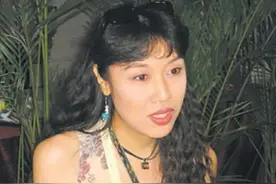 21岁男孩张克莎变性成美女，被富商追求，结婚18年只字不提男儿身图片