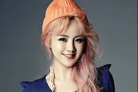 和陈学冬传过绯闻，曾在韩国solo出道，她还是《浪姐2》黑马图片