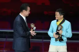 从“富翁”到“负翁”？王健林上演王者归来？6000亿债务轻松还清图片