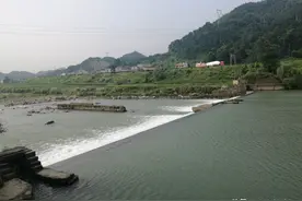 骑行320国道17-前往雪峰山图片