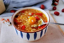 天冷了给家人煮一碗酒酿南瓜圆子，香甜软糯暖暖的，女生更要常吃图片