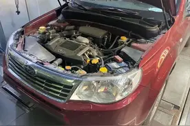 老车翻新：整备一辆11年斯巴鲁森林人，精心施工后，重回完美状态图片