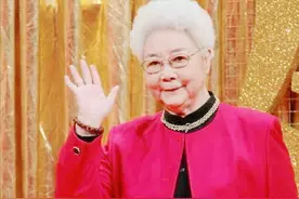 田华从艺80周年 刘晓庆等祝贺 88岁袁霞精神矍铄 62岁洪学敏依然漂亮图片