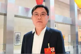可用住房公积金购车、汽车税制改革，大佬们为我们买车操碎了心图片
