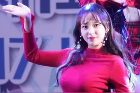 脸和身材判若两人，天使脸魔鬼身材的女明星，有的是绝色有的尴尬图片