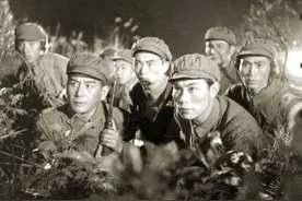 60年前老电影就开始玩梗了，看看《奇袭》的拍摄地点，和这句台词图片