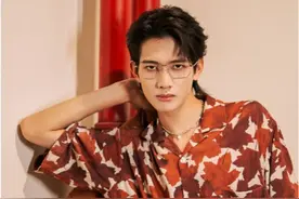 甘望星现身机场被路人叫娘炮，网友回怼：如此没素质又有多阳刚图片