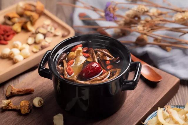 佘自強 花胶汤 2026年佘自强的汤可信吗 佘自強 花胶汤 2026年佘自强的汤可信吗