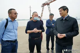 汪祥旺调研汤逊湖履行河湖长职责图片