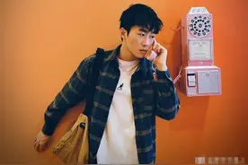 手游吃鸡史上三大狙击活动，不求人最早，冷宴华最壕，鲨鱼最刺激图片