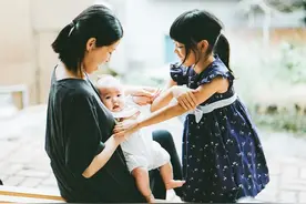 “妈，我讨厌小姨来住”，5岁女儿口无遮拦，撕下传统家庭遮羞布图片