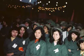 德国摄影师：越战期间北越人的生活情景图片