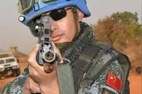 维和烈士杨树朋：妻子在等他回家，儿子长大后想像爸爸一样当兵图片