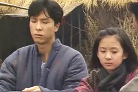 36岁知名童星举办婚礼，邀前男友出席遭拒绝，老公帅气不输明星图片