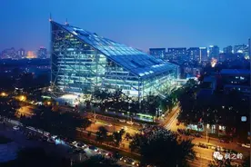 北京记事｜侨福芳草地背后的故事图片