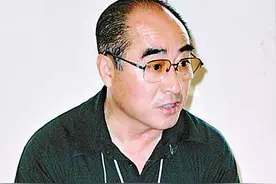 乒坛勇将庄则栋与李富荣：成就世乒赛三连冠，却走上了不同的人生图片