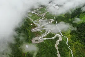 派墨公路计划2021年7月1日全线贯通，林芝至墨脱行车时间将缩短至4.5小时图片