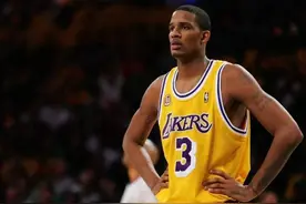 阿里扎：11次被交易创纪录，NBA唯一一个有钱却不敢买房球员图片