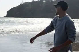 受伤时28岁，复出已经31！克莱现在彻底放飞了，真作死啊图片