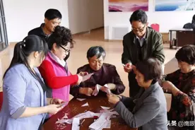 延迟退休被提出后，专家们慎重思考后给出建议，大多数人表示满意图片