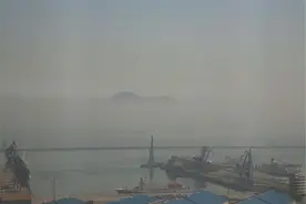 青岛上空出现“天宫”？网友拍到的照片，是另一个世界的入口吗？图片