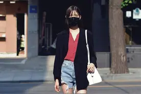 大学生初秋怎么穿？最流行的韩国街拍示范，轻松助你洋气又好看图片