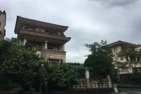 天热正要洗澡，新明半岛涵碧园突然被停水，背后39万元水费引争议图片