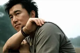 凭“懂你”爆红的满文军，为何落得今天这个下场？图片