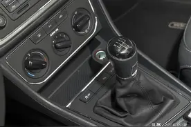 相比自动变速箱，手动变速箱优势确实是公认的，这一点毋庸置疑图片