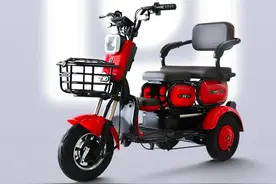 这2款电动三轮车安全可靠，操控简单，适合中老年人代步图片