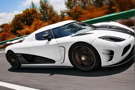 为啥高速上很少见超跑？帕加尼车主大哭：车给你，你试试？图片