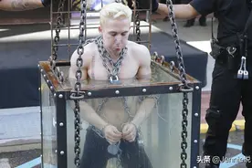 魔术表演失败的恐怖下场！真人版《致命魔术》图片