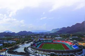 湖南邵阳一个偏远县，和广西桂林交界，拥有南山牧场景区图片